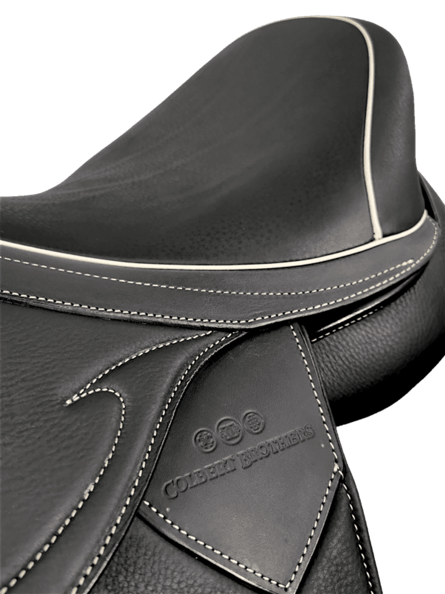 Santa Cruz Charlotte – Kalveskinnsal fra Colbert Brothers